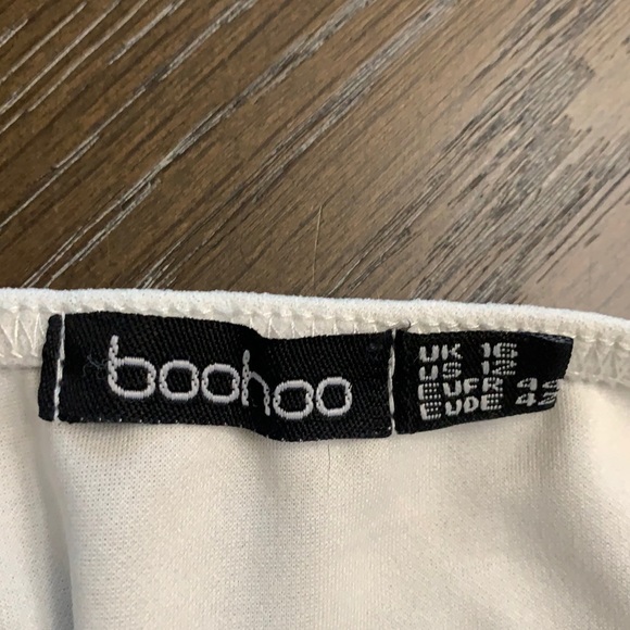 Boohoo white top - Picture 13 of 17